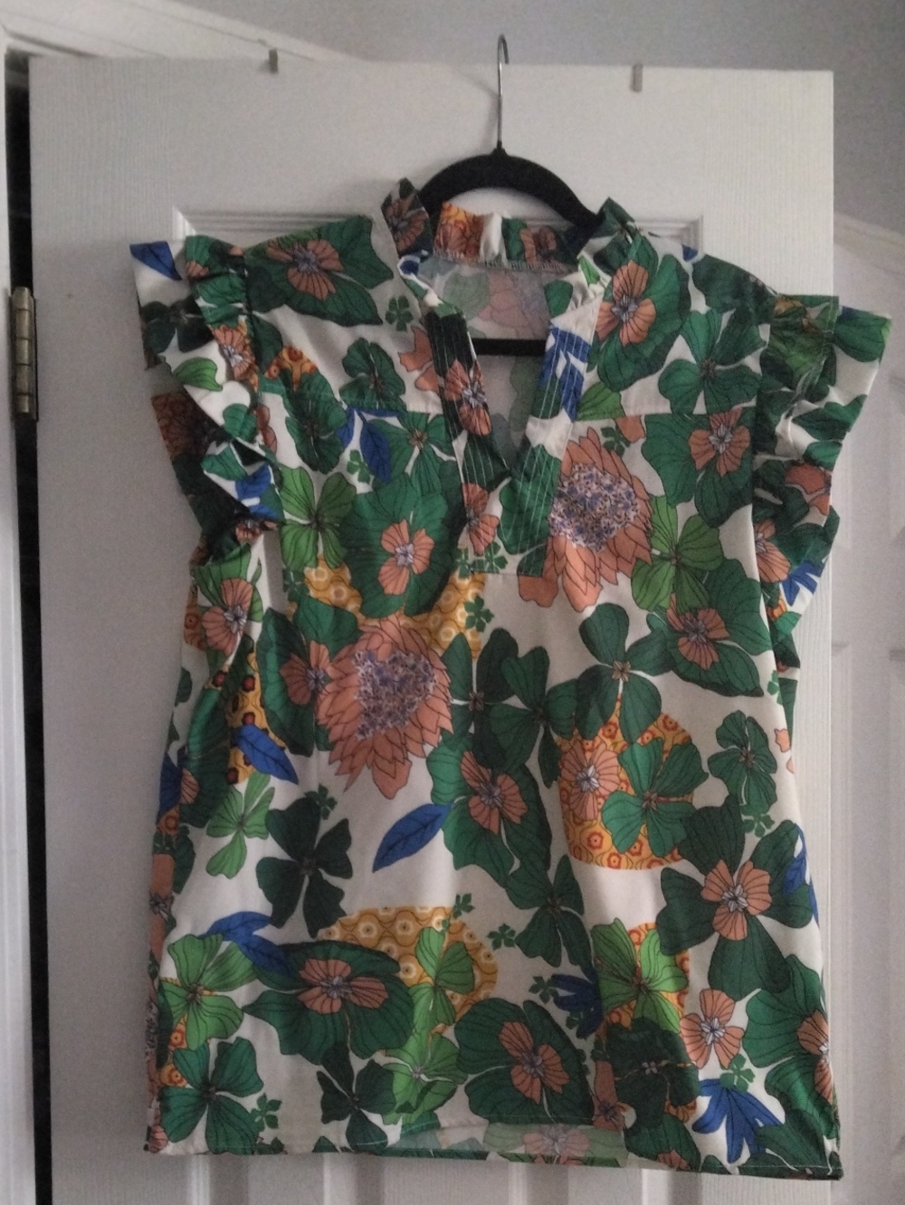 Floral Ruffle Sleeve Blouse in Green & Peach